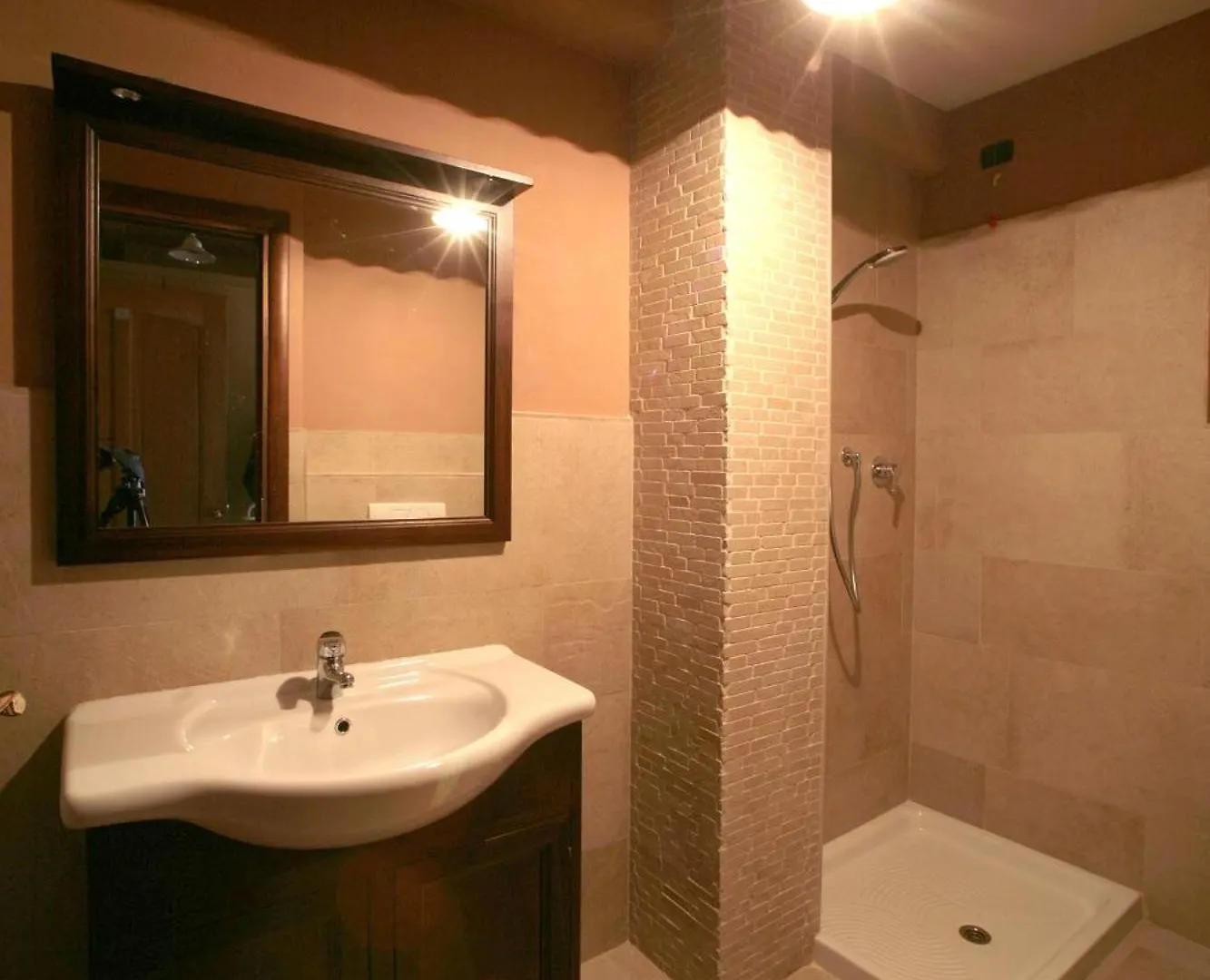 Aparthotel Normena Mountain Residence Tizzano Val Parma